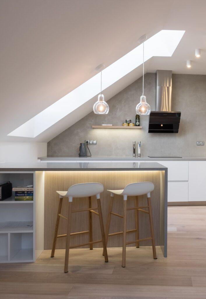 Jak probíhá rekonstrukce půdní vestavby